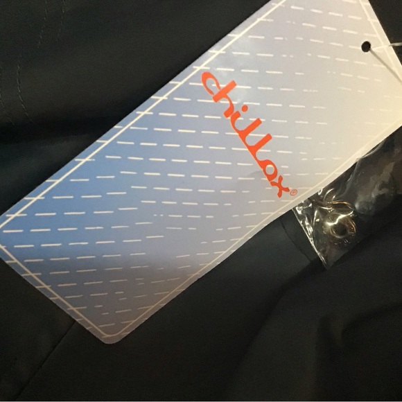 Chillax small ladies rain jacket new with tags - Picture 6 of 7